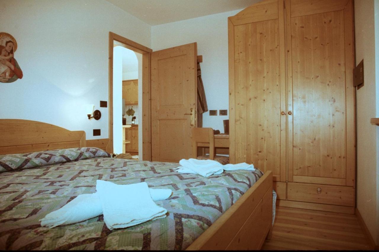 Residence Holiday Pozza di Fassa Exterior photo